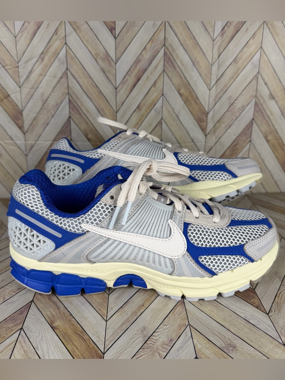 Nike Air Zoom Vomero 5 Game Royal Coconut Milk Womens 8.5